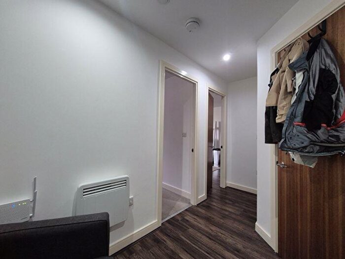 1 Bedroom Apartment For Sale In The Strand, Liverpool, L2