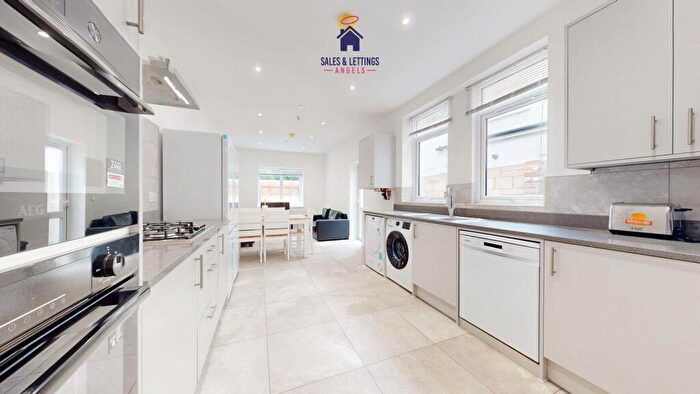 1 Bedroom House To Rent In Colum Road, Cardiff, CF10