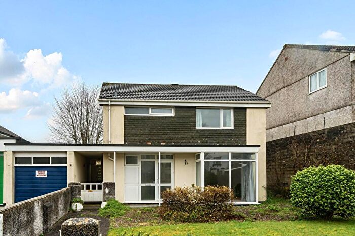 3 Bedroom House For Sale In Callington, PL17