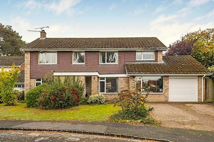 4 Bedroom Detached House For Sale In Blandy Road, Henley-on-Thames, RG9