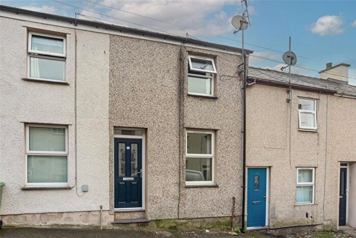 2 Bedroom Terraced House For Sale In Hendre Street, Caernarfon, Gwynedd, LL55