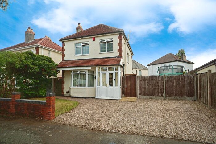 3 Bedroom Detached House For Sale In Rowan Crescent, Bradmore, Wolverhampton, WV3