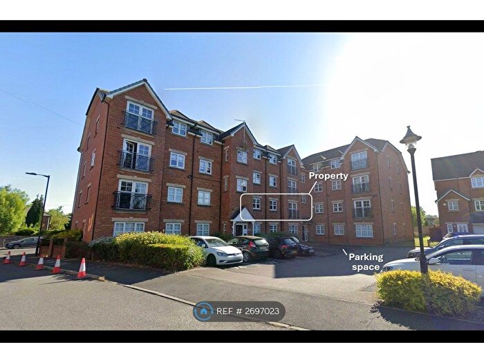 2 Bedroom Flat To Rent In Merlin House, Manchester, M19