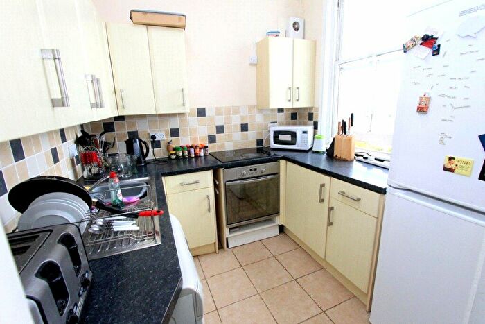 4 Bedroom Maisonette To Rent In Ditchling Road, Upper Maisonette, Brighton, East Sussex, BN1