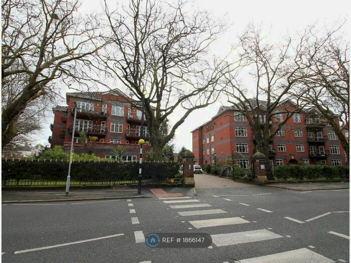 2 Bedroom Flat To Rent In Ullswater House, Liverpool, L17