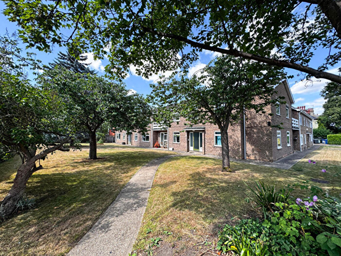 2 Bedroom Flat To Rent In Australia Court, Cambridge, CB3