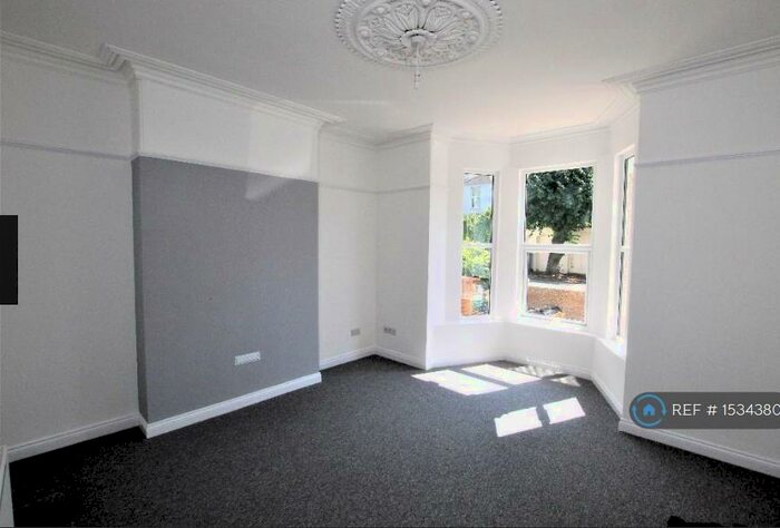 2 Bedroom Flat To Rent In Gifford Terrace Road, Plymouth, PL3