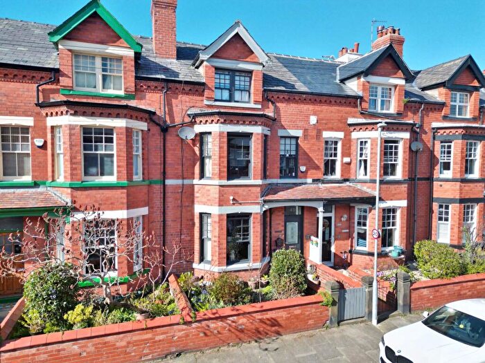 5 Bedroom Terraced House For Sale In Ferndale Road, Hoylake, CH47