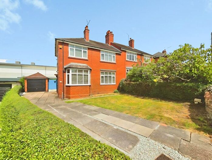3 Bedroom House To Rent In Shaftesbury Avenue, Stoke-On-Trent, ST6