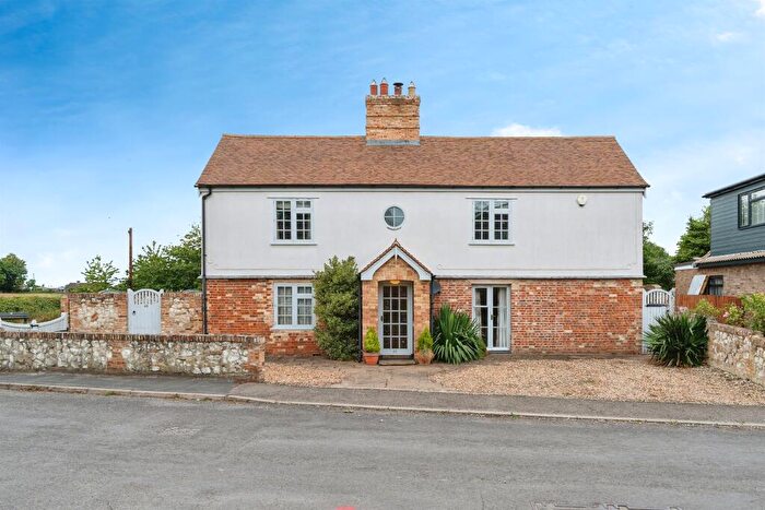5 Bedroom Detached House For Sale In East Road, Isleham, Ely, CB7