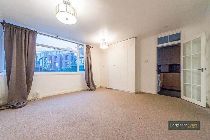 Flat For Sale In Daynor House, West Hampstead, NW6