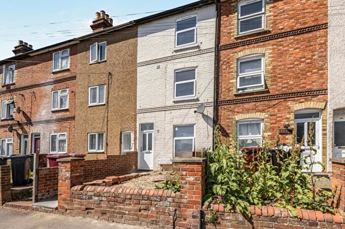 5 Bedroom Terraced House To Rent In Basingstoke Road, Reading, RG2