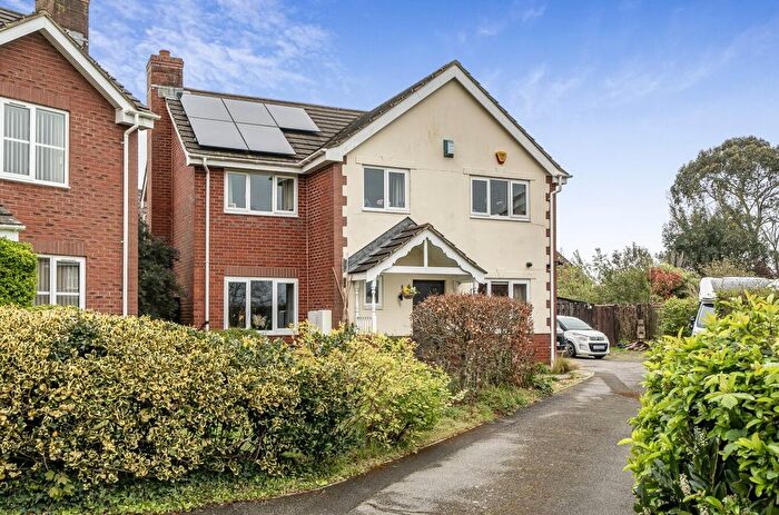 4 Bedroom Detached House For Sale In Old Pavilion Close, Exeter, EX2