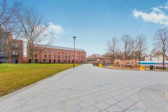 2 Bedroom Apartment To Rent In Castleward Court, Trinity Walk, Derby, DE1