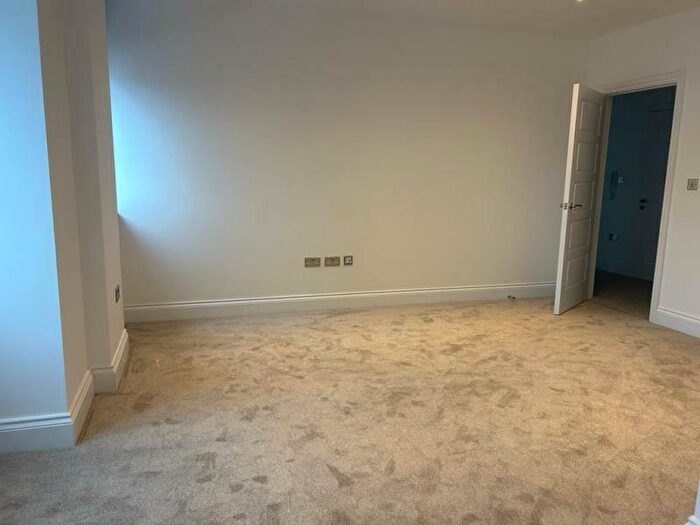 2 Bedroom Apartment To Rent In St. Marys Gate, Derby, DE1