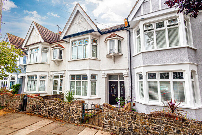 3 Bedroom Terraced House For Sale In Marguerite Drive, Leigh-on-sea, SS9