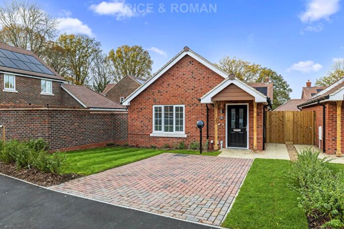 1 Bedroom Detached House For Sale In Ada Gardens, East Horsley, KT24