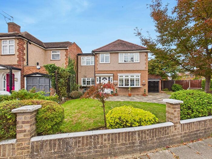 4 Bedroom Detached House For Sale In Gilmore Crescent, Ashford, Surrey, TW15