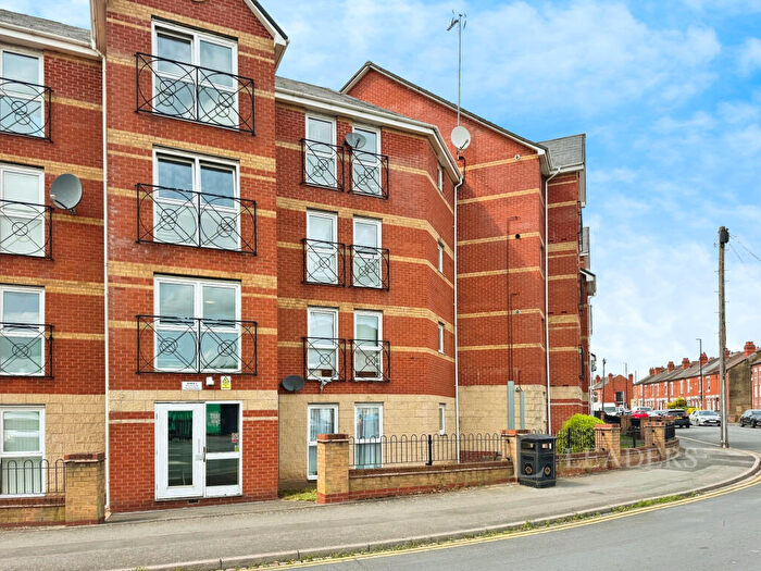 2 Bedroom Flat To Rent In Swan Lane, Coventry, CV2