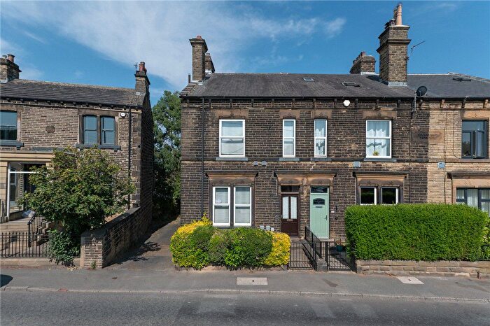 4 Bedroom Terraced House For Sale In Rein Road, Morley, Leeds, West Yorkshire, LS27