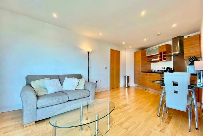 1 Bedroom Flat For Sale In Clarence House, Leeds Dock, LS10