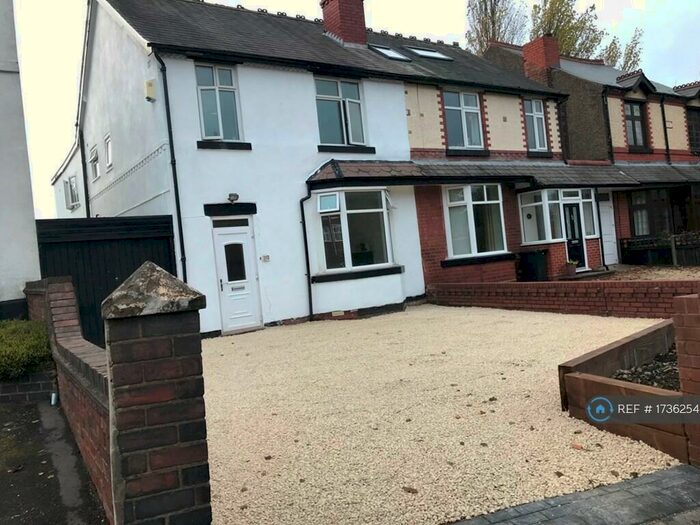 4 Bedroom Semi-Detached House To Rent In Wolverhampton Road, Dudley, DY3
