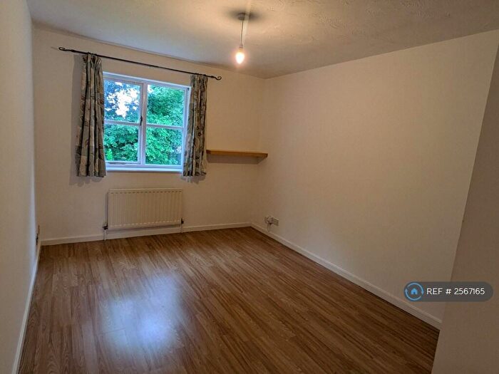 1 Bedroom Maisonette To Rent In Forsythia Close, Birmingham, B31