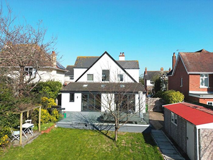 4 Bedroom Detached House For Sale In Phillipps Avenue, Exmouth, EX8