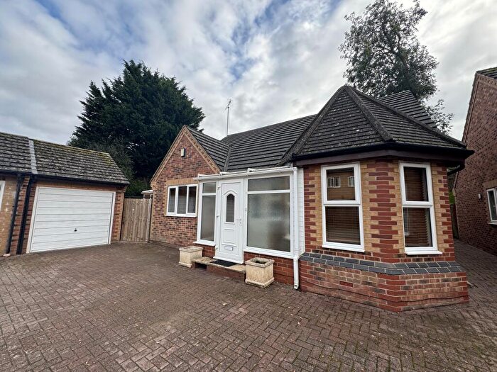 3 Bedroom Detached Bungalow To Rent In Thorpe Street, Raunds, Wellingborough, NN9