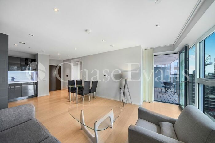 1 Bedroom Flat To Rent In Glasshouse Gardens, Stratford, London, E20