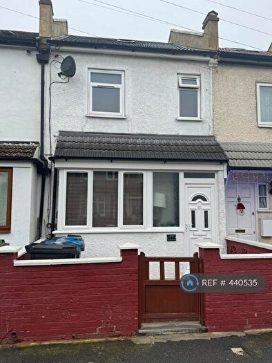 3 Bedroom Terraced House To Rent In Donald Road, Croydon, CR0