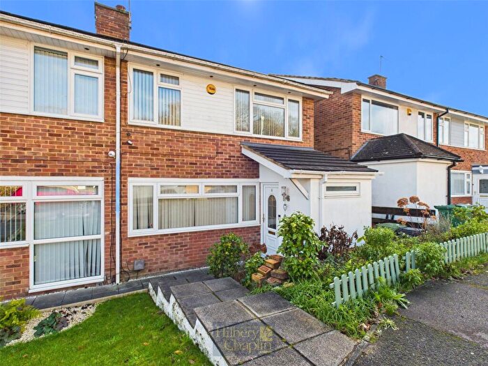 4 Bedroom Semi-Detached House For Sale In Dedham Close, Billericay, Essex, CM11