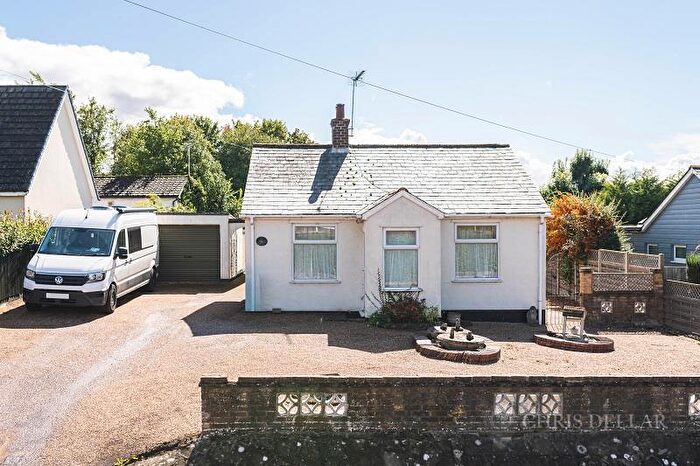 3 Bedroom Detached Bungalow For Sale In Hare Street Road, Buntingford, SG9