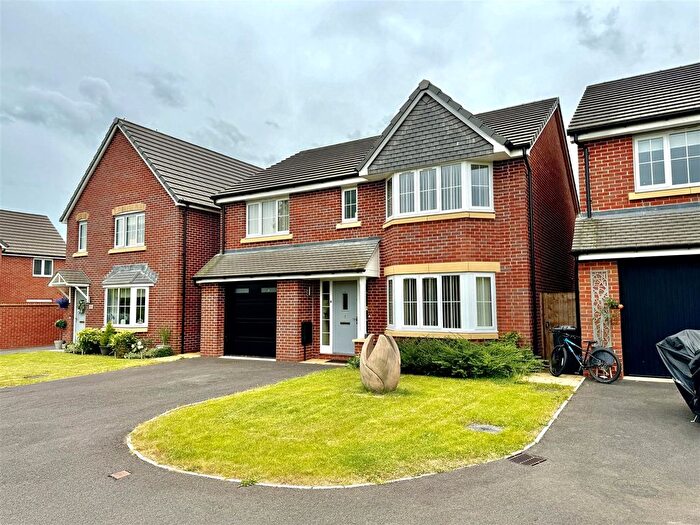 4 Bedroom Detached House For Sale In School View, Picklenash, Newent, GL18