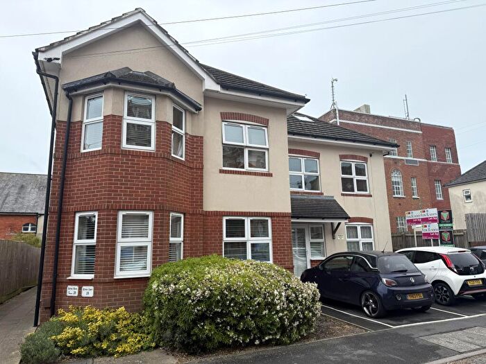 1 Bedroom Flat For Sale In Byron Court, Shelley Road, Bournemouth, Bournemouth Christchurch Poole, BH1