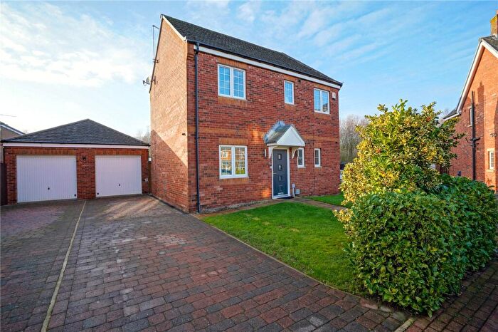 3 Bedroom Detached House For Sale In Davy Drive, Sunnyside, Rotherham, South Yorkshire, S66