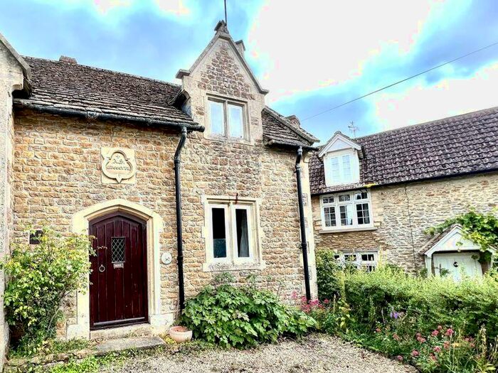 2 Bedroom Cottage For Sale In Bremhill, Calne, SN11