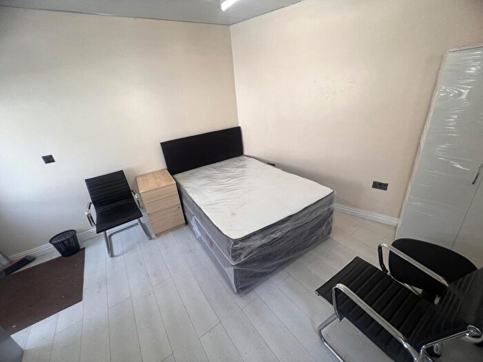 1 Bedroom Flat To Rent In Tennyson Road, SO17