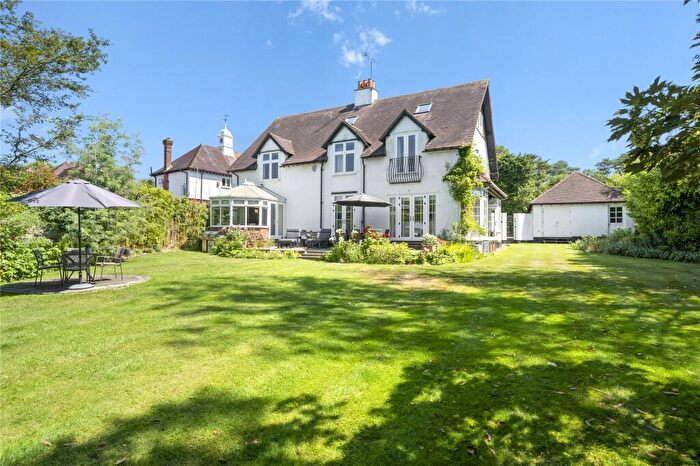 6 Bedroom Detached House For Sale In Leatherhead Road, Oxshott, KT22