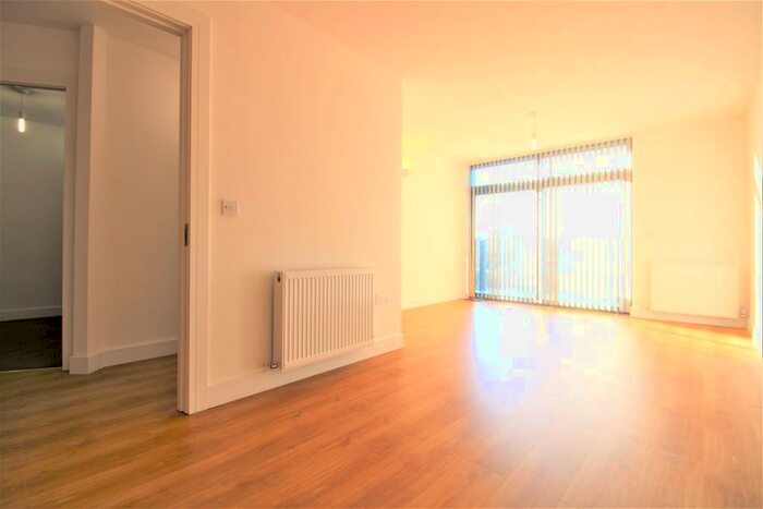 2 Bedroom Apartment To Rent In The Picture House, Potters Bar, EN6