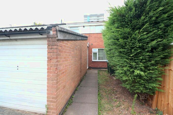 3 Bedroom Detached House To Rent In Redruth Close, Coventry, CV6