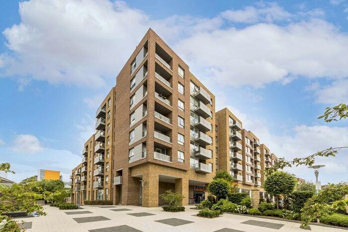 2 Bedroom Flat To Rent In High Street, London, N8