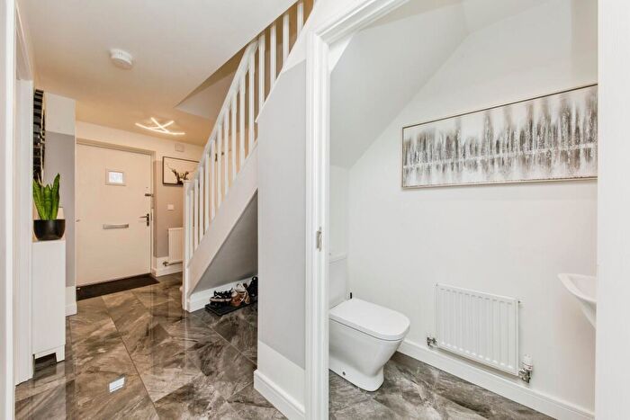 4 Bedroom Detached House For Sale In Randalls Drive, Crewe, Cheshire, CW1