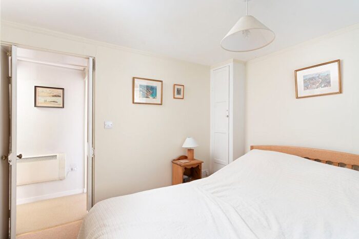 2 Bedroom End Of Terrace House For Sale In Sennen Cove, TR19