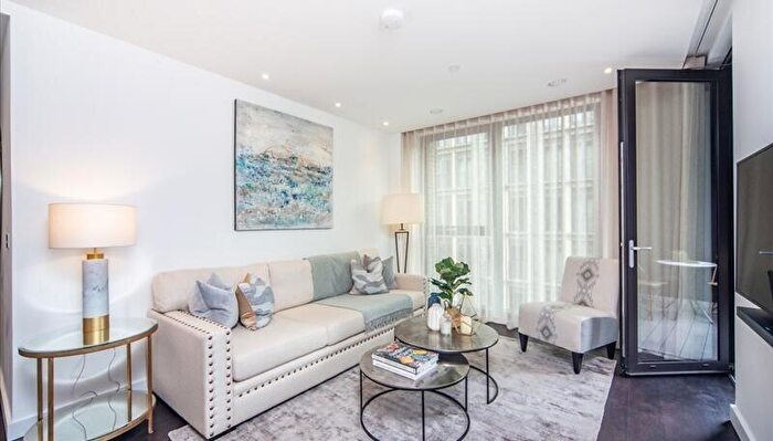 2 Bedroom Flat To Rent In Thornes House, Charles Clowes Walk, Wandsworth, London, SW11
