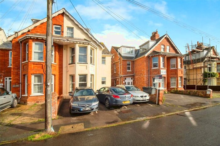 2 Bedroom Flat To Rent In Holland Road, Weymouth, DT4