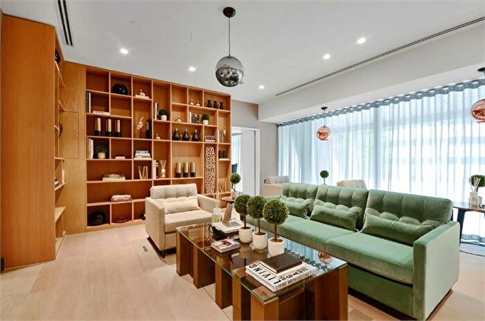 1 Bedroom Flat To Rent In Pinnacle Apartments, Saffron Central Square, Croydon, CR0