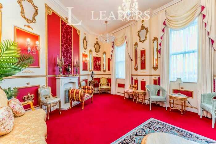 2 Bedroom Apartment To Rent In Imperial Apartments, South Western House, SO14