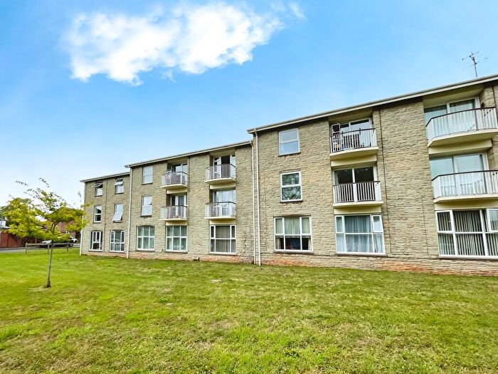 1 Bedroom Apartment To Rent In St. Andrews Court, Wells, BA5