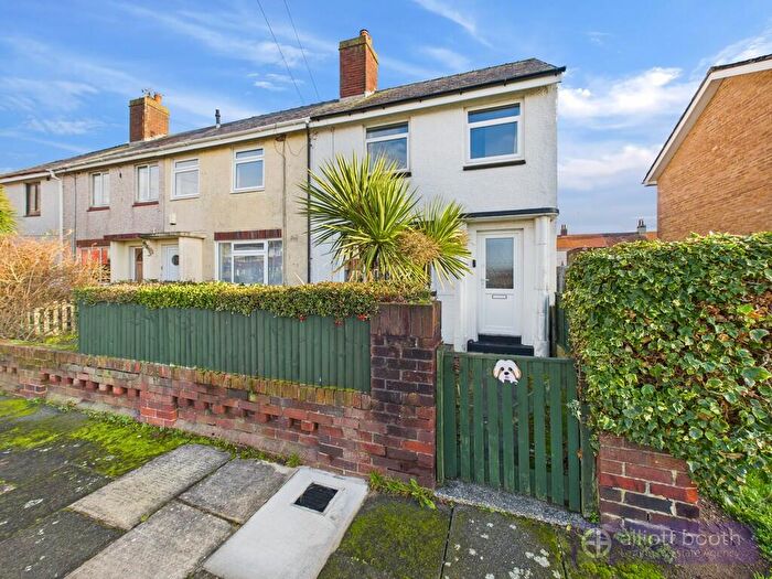 2 Bedroom End Of Terrace House For Sale In Nesswood Avenue, FY4
